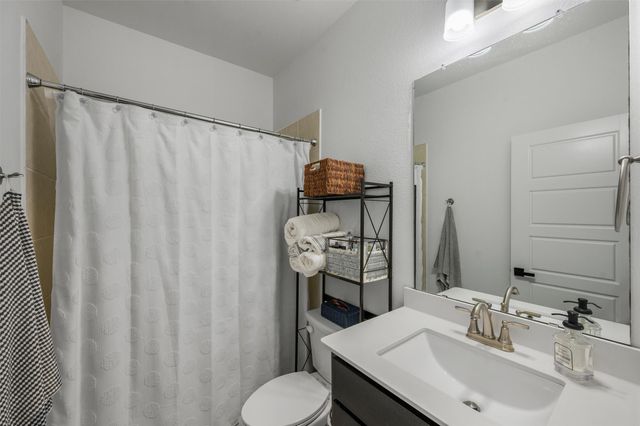 2516 Pampas Court, Heath, TX 75126