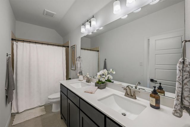 2516 Pampas Court, Heath, TX 75126