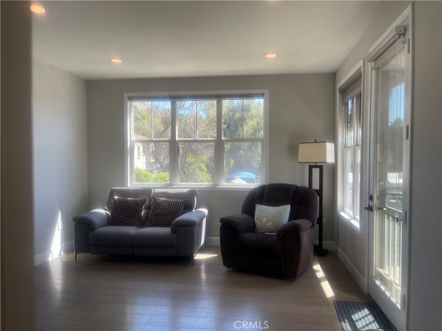 835 Francesca 201, Walnut, CA 91789