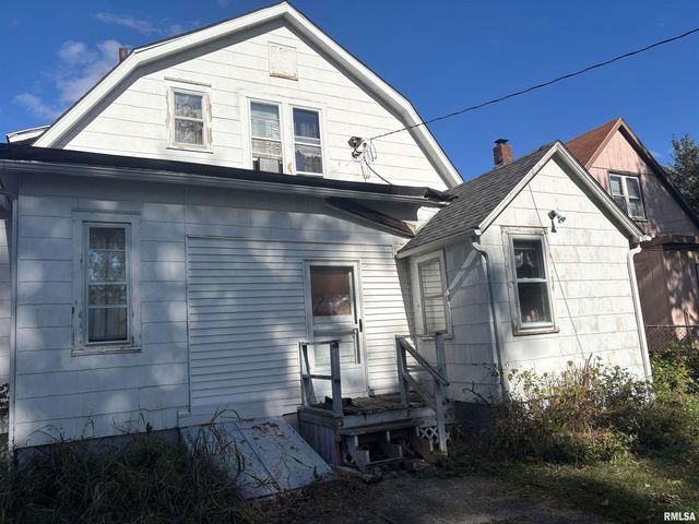 108 W PINE Street, Springfield, IL 62704