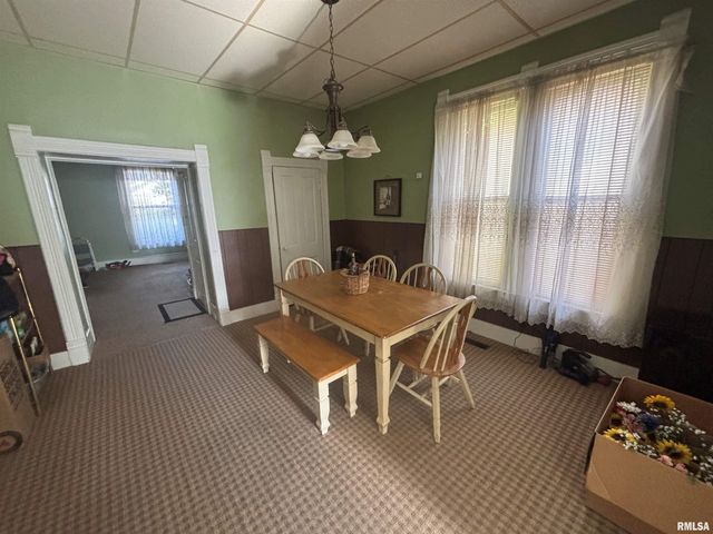 108 W PINE Street, Springfield, IL 62704