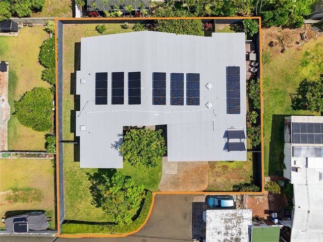6085 Manukapu Place, Honolulu, HI 96821