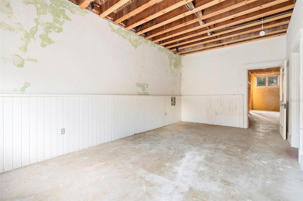 Image 22 of property listing at 204 MAGNOLIA STREET, New Smyrna Beach, FL 32168