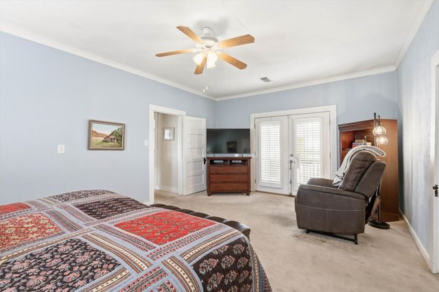 905 Tucker Street, Mckinney, TX 75069