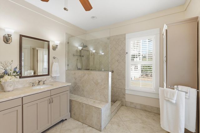 905 Tucker Street, Mckinney, TX 75069