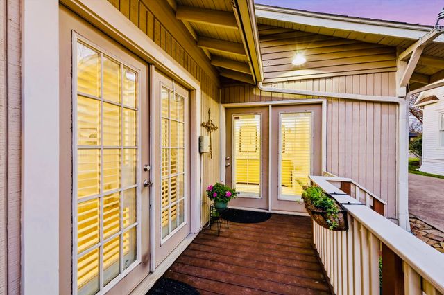 905 Tucker Street, Mckinney, TX 75069