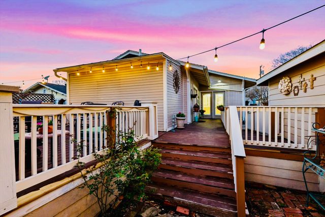 905 Tucker Street, Mckinney, TX 75069