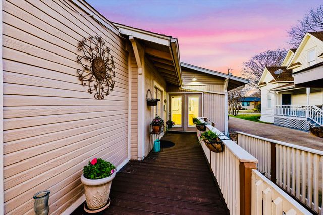 905 Tucker Street, Mckinney, TX 75069