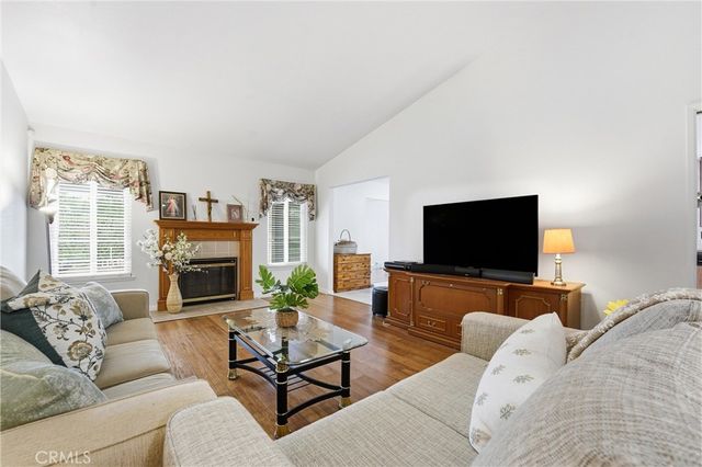 22712 Foxborough, Lake Forest, CA 92630