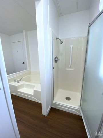 721 Underwood Court, Bakersfield, CA 93301