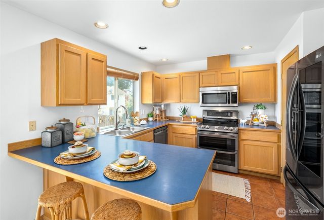 7417 3rd Drive W, Everett, WA 98203