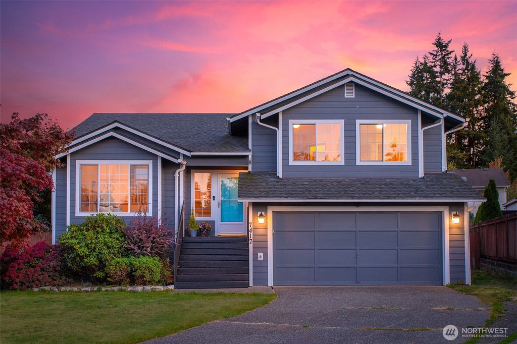 7417 3rd Drive W, Everett, WA 98203