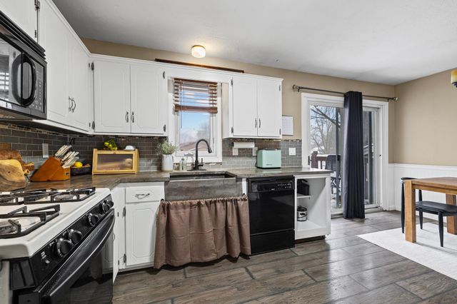 20690 Jacquard Avenue, Lakeville, MN 55044