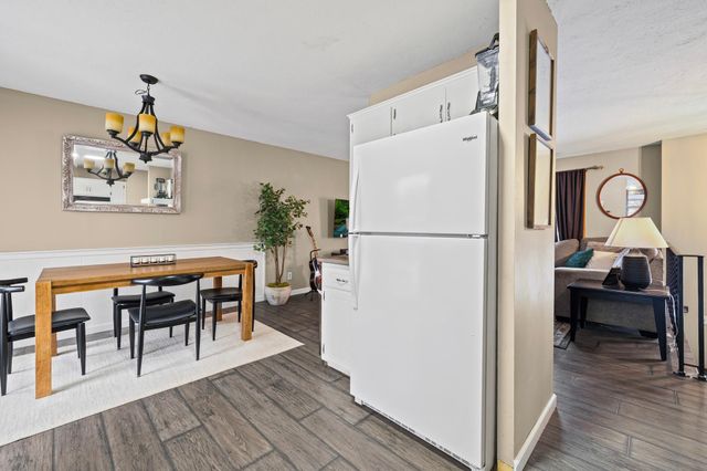 20690 Jacquard Avenue, Lakeville, MN 55044