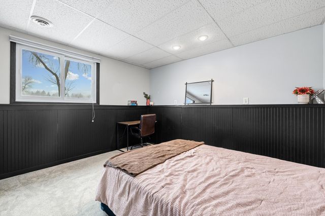 20690 Jacquard Avenue, Lakeville, MN 55044