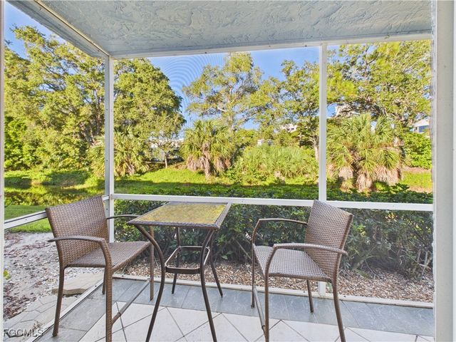 232 Palm DR 47-5, Naples, FL 34112
