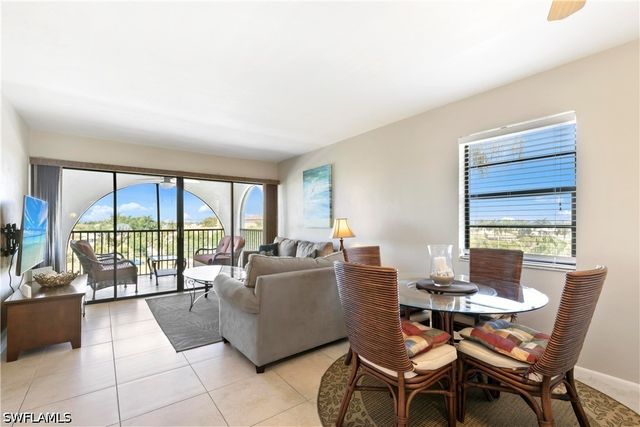 1024 Anglers CV C510, Marco Island, FL 34145