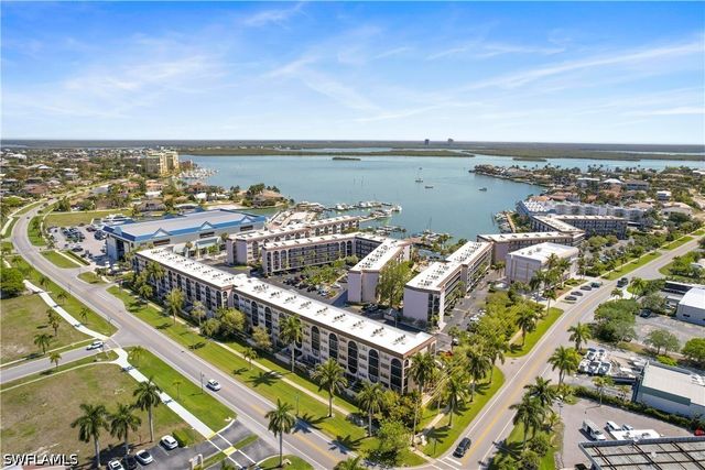1024 Anglers CV C510, Marco Island, FL 34145