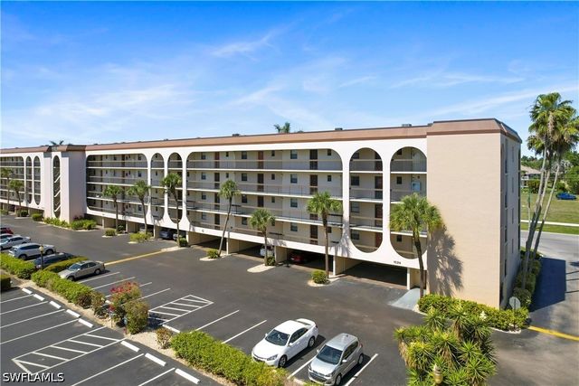 1024 Anglers CV C510, Marco Island, FL 34145