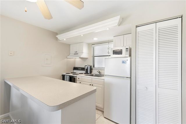 1024 Anglers CV C510, Marco Island, FL 34145