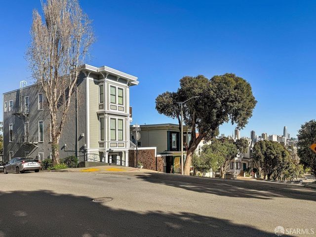 2010 Eddy Street A, San Francisco, CA 94115