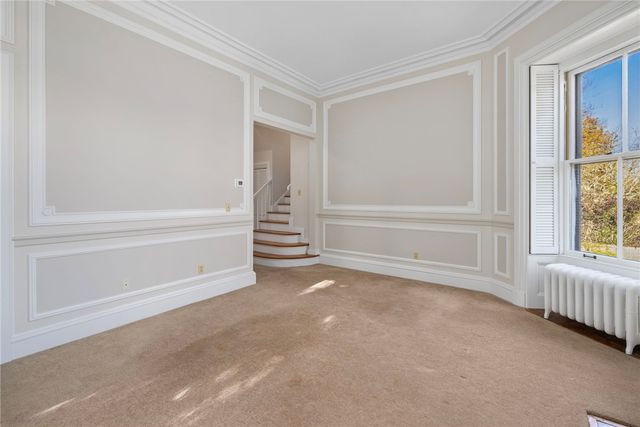 66 Webster Street 9, Newport, RI 02840