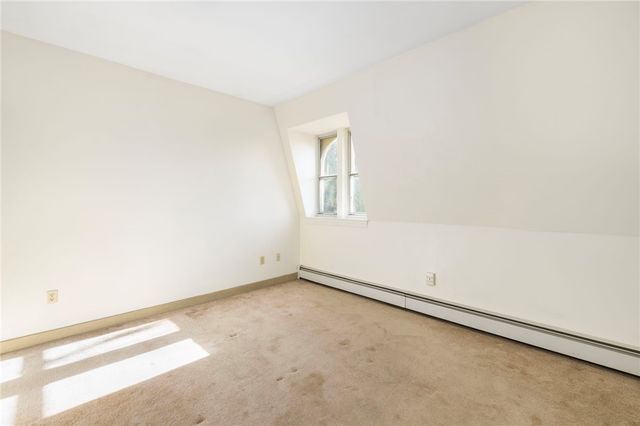 66 Webster Street 9, Newport, RI 02840