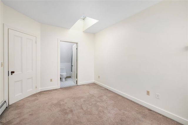 66 Webster Street 9, Newport, RI 02840