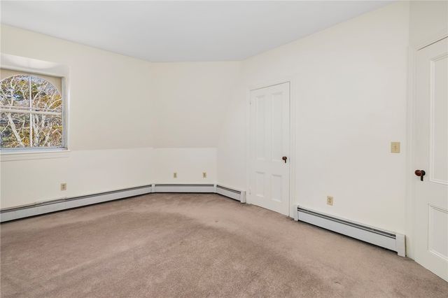 66 Webster Street 9, Newport, RI 02840