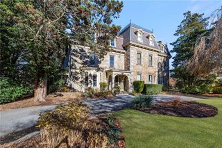 66 Webster Street 9, Newport, RI 02840