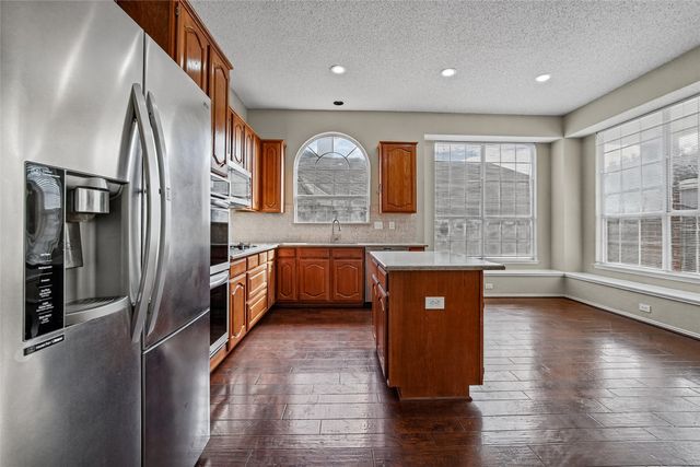 714 Cottonwood Bend Drive, Allen, TX 75002