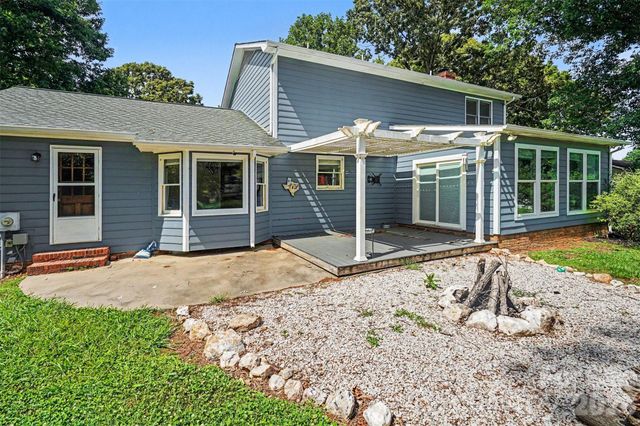 2816 Wilkshire Drive, Shelby, NC 28150