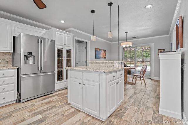 1006 S Rockford Road, Ardmore, OK 73401