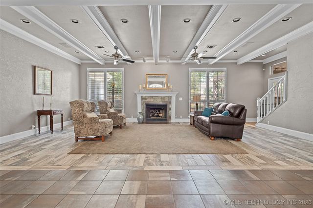 1006 S Rockford Road, Ardmore, OK 73401