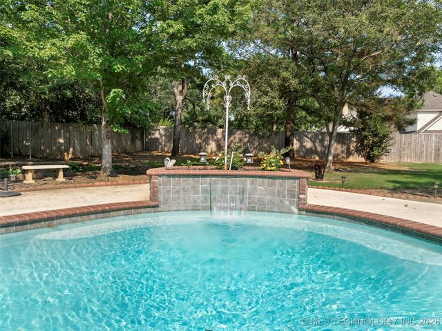 1006 S Rockford Road, Ardmore, OK 73401