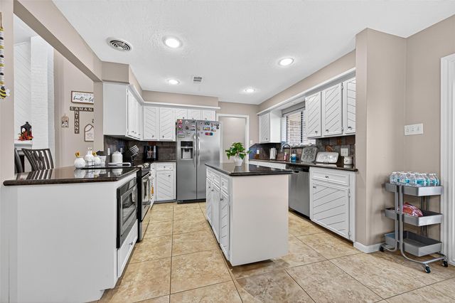 4006 Dover Street, Deer Park, TX 77536