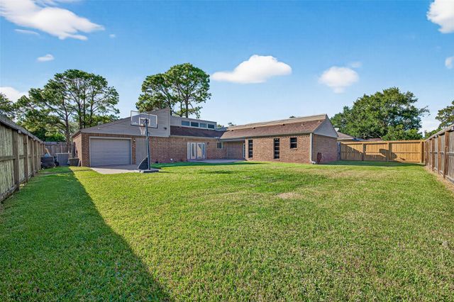 4006 Dover Street, Deer Park, TX 77536