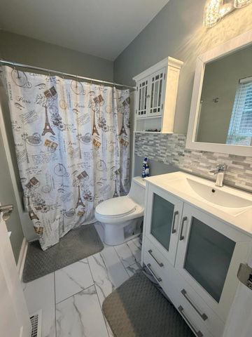 4869 Horseman DR, Roanoke, VA 24019