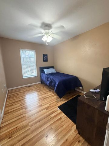 4869 Horseman DR, Roanoke, VA 24019