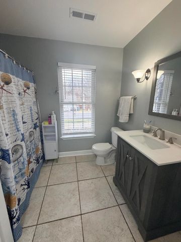 4869 Horseman DR, Roanoke, VA 24019