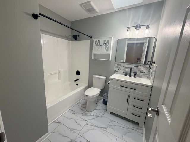 4869 Horseman DR, Roanoke, VA 24019