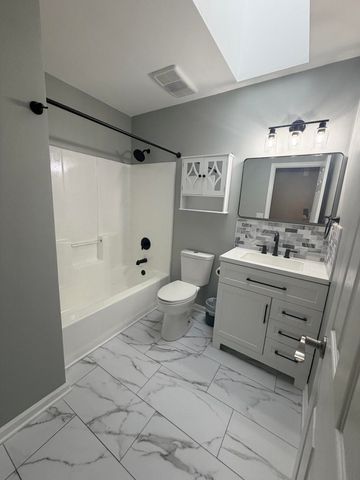 4869 Horseman DR, Roanoke, VA 24019