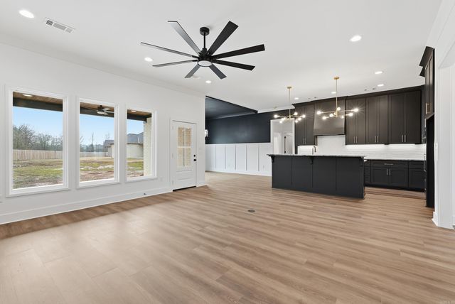 12 Dragonfly Cove, Greenbrier, AR 72058