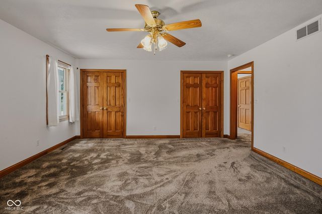 9675 E Katey, Columbus, IN 47203