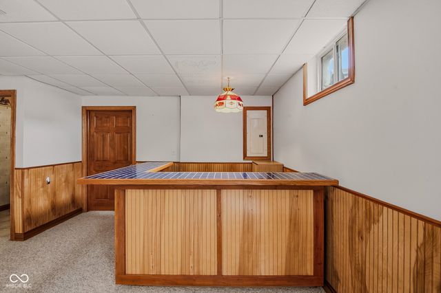 9675 E Katey, Columbus, IN 47203