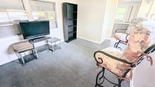 1330 Ridgewood Dr, Lillian, AL 36549