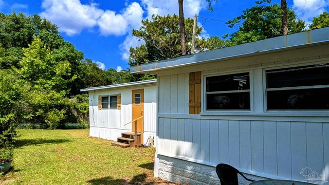 1330 Ridgewood Dr, Lillian, AL 36549