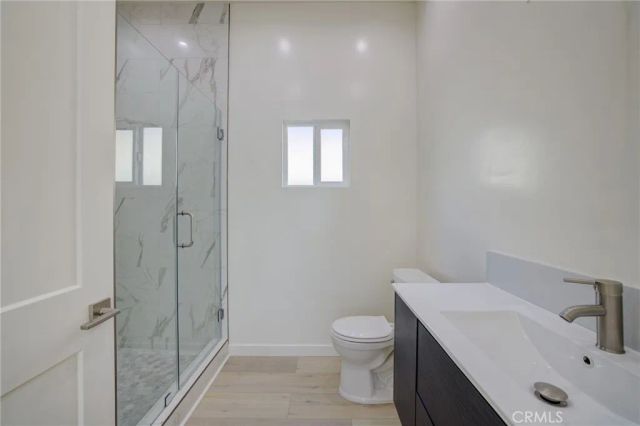 10922 Garden Grove Avenue, Porter Ranch, CA 91326
