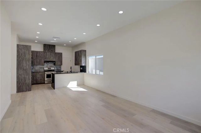 10922 Garden Grove Avenue, Porter Ranch, CA 91326