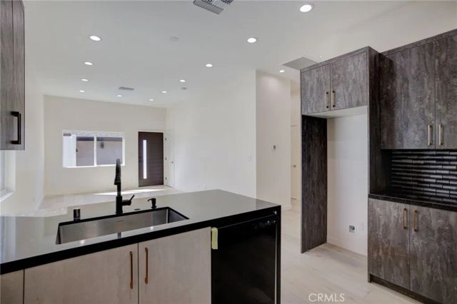 10922 Garden Grove Avenue, Porter Ranch, CA 91326